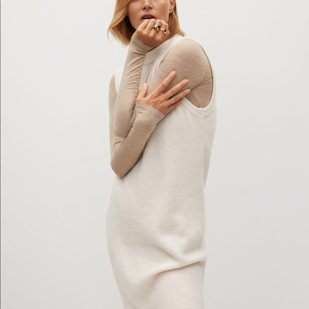 Mango ivory sleeveless knit dress-NWT.